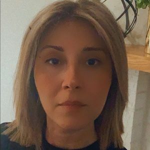 Meet your Posher, Farnoush